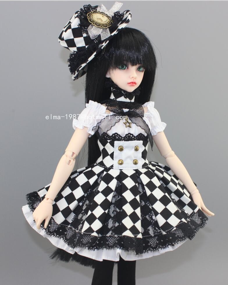 black-and-white-plaid-dress-4.jpg