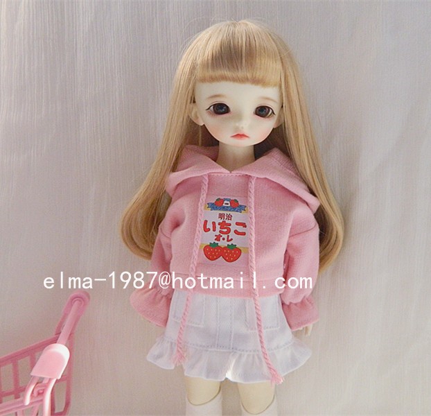 Printed pink T-shirt and white skirt for 1/6 size BJD - Click Image to Close