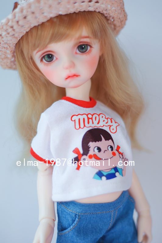 White printed T-shirt and shorts for 1/6 size BJD - Click Image to Close
