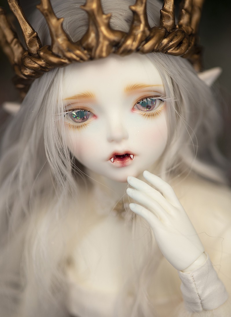 Fairyland MiniFee Hwayu Vampire Elf 1/4 size BJD